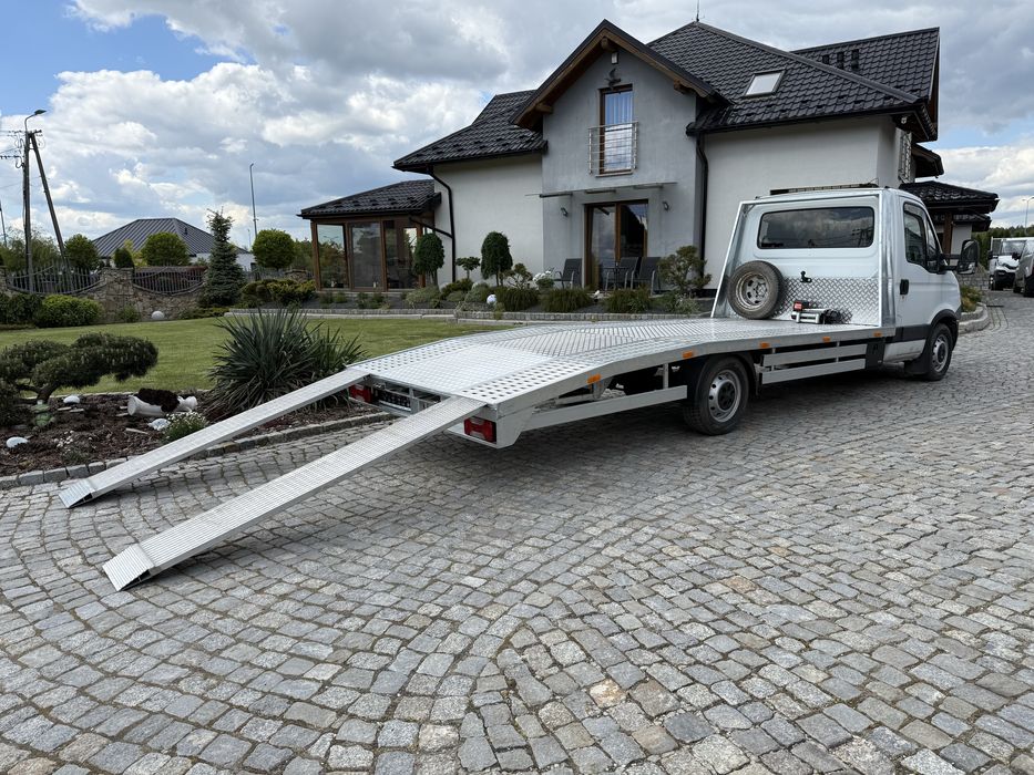 Zabudowa laweta pomoc drogowa producent iveco vw crafter fuso man tge