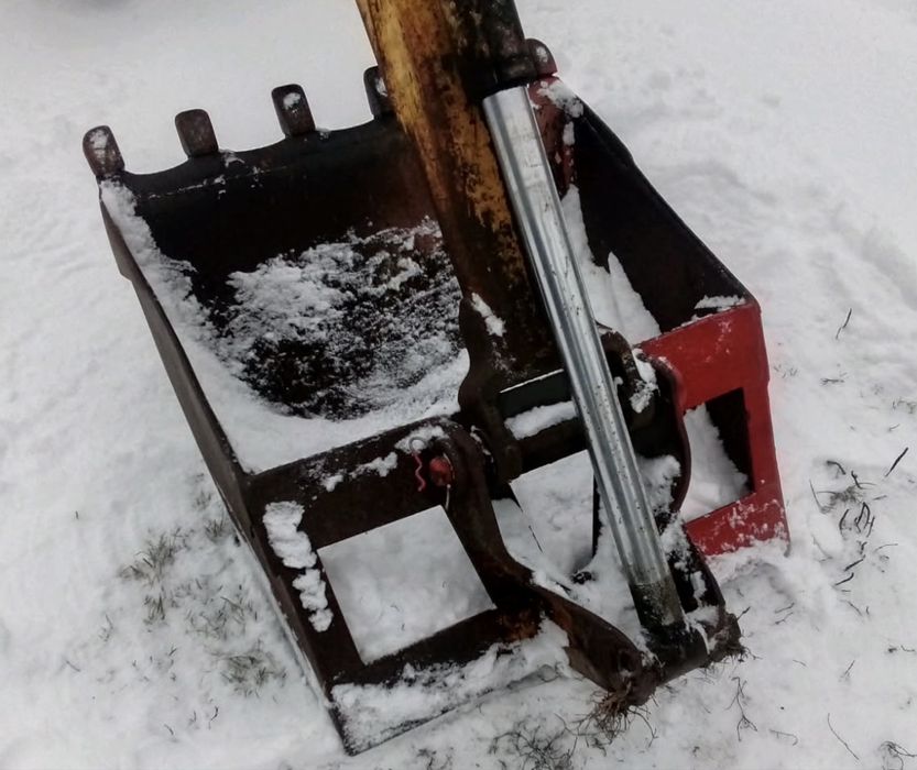 łyżka do kopania ziemi koparki koparka MF