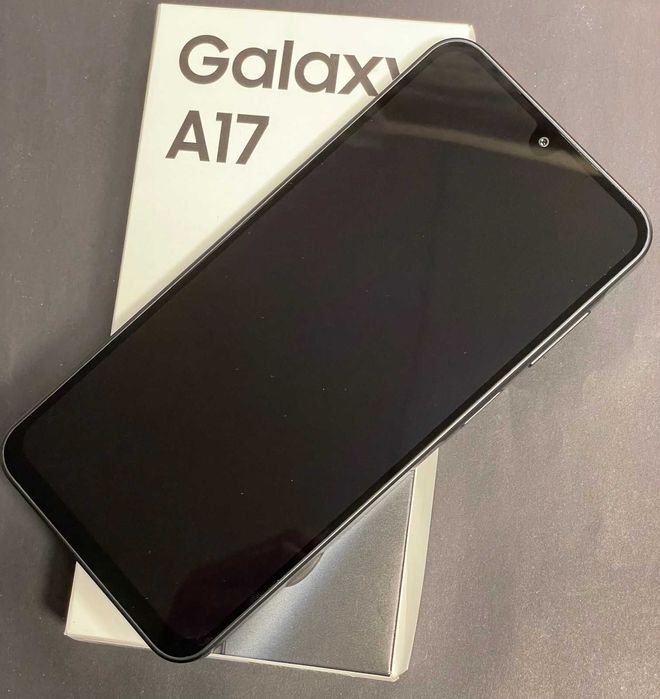 Smartfon SAMSUNG Galaxy A17 5G 4/128GB 6.7" 90Hz Czarny SM-A176