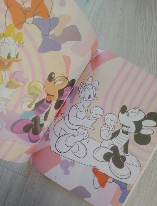 Minnie Mouse malowanka Multicolour+markery