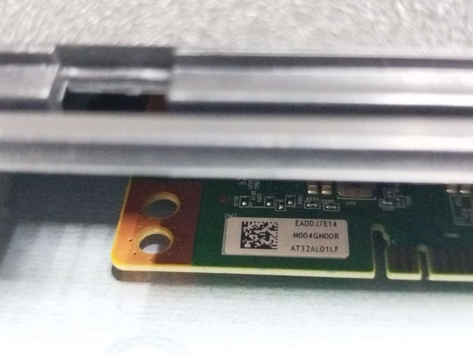 Телевізор Vinga, Reca на запчастини