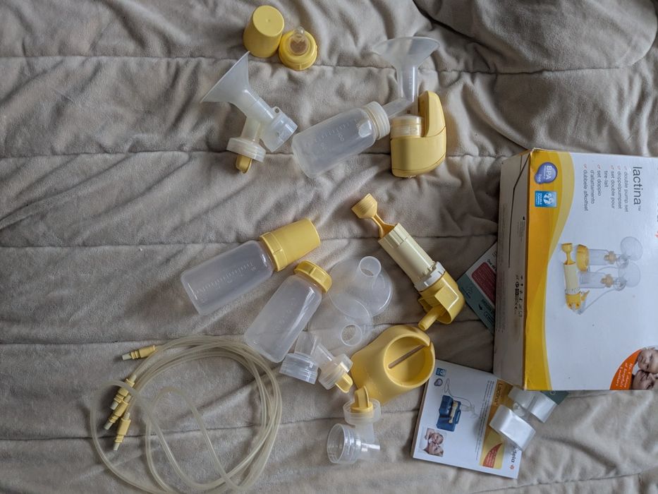 Молоковідсмоктувач Avent , medela