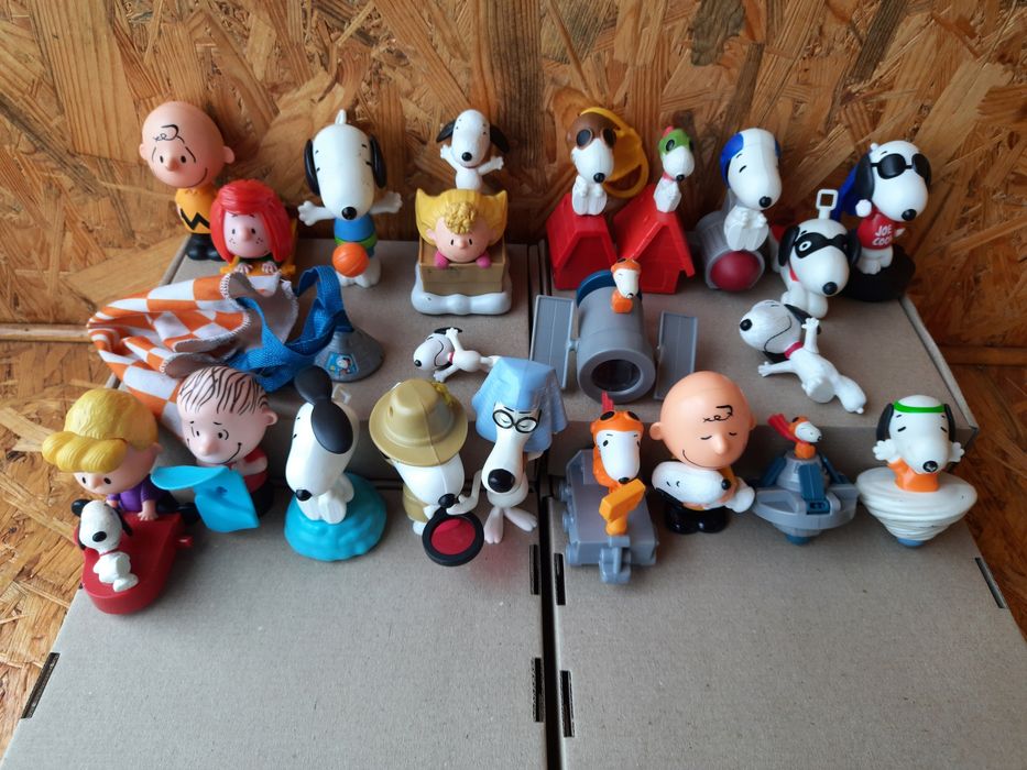 Игрушки Макдональдс Марио Смурфики Черепашки Миньоны трансформеры