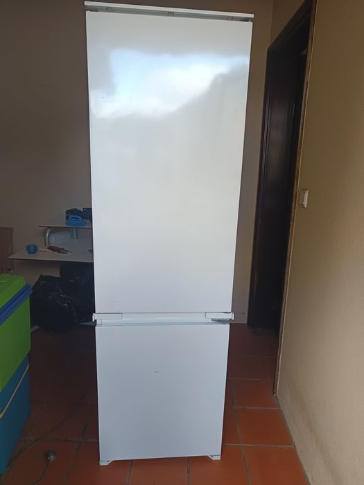 Frigorífico de encastrar