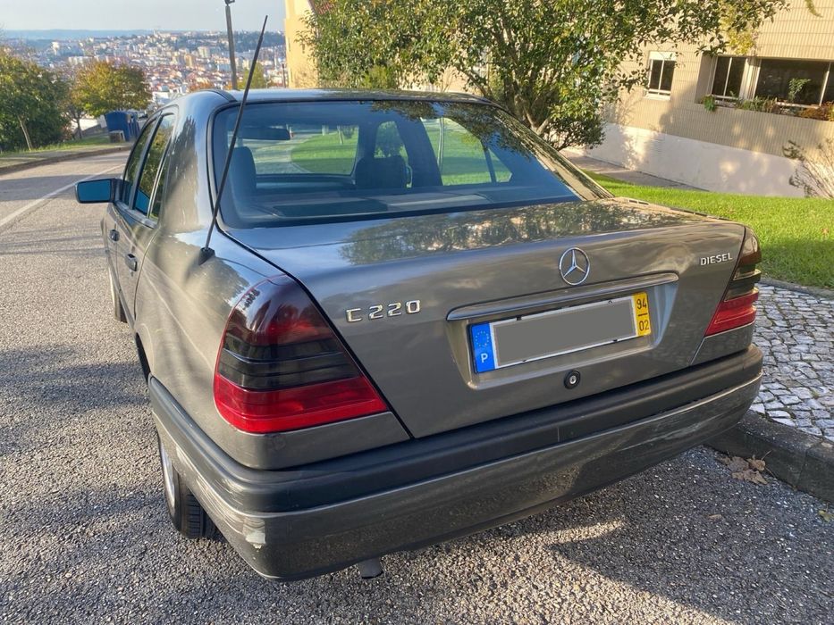MERCEDES BENZ - C220 Diesel W202