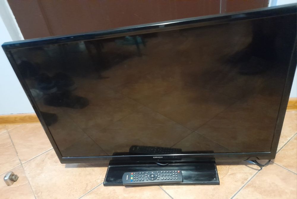 Sprzedam tv Orion 32" z pilotem
