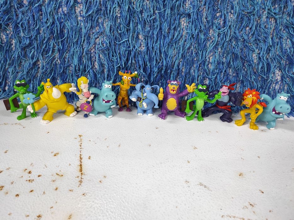 Disney - Branca de Neve / Spongebob / Um Bongo (bonecos)