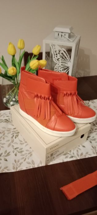 Czerwone botki roz 39