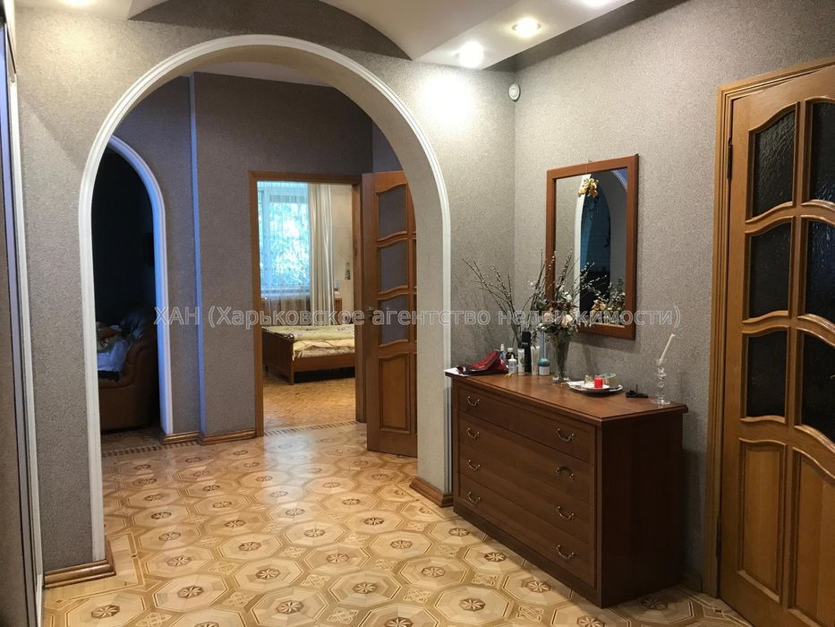 Продам дом на Баварии 360м дизайнерский проект М52