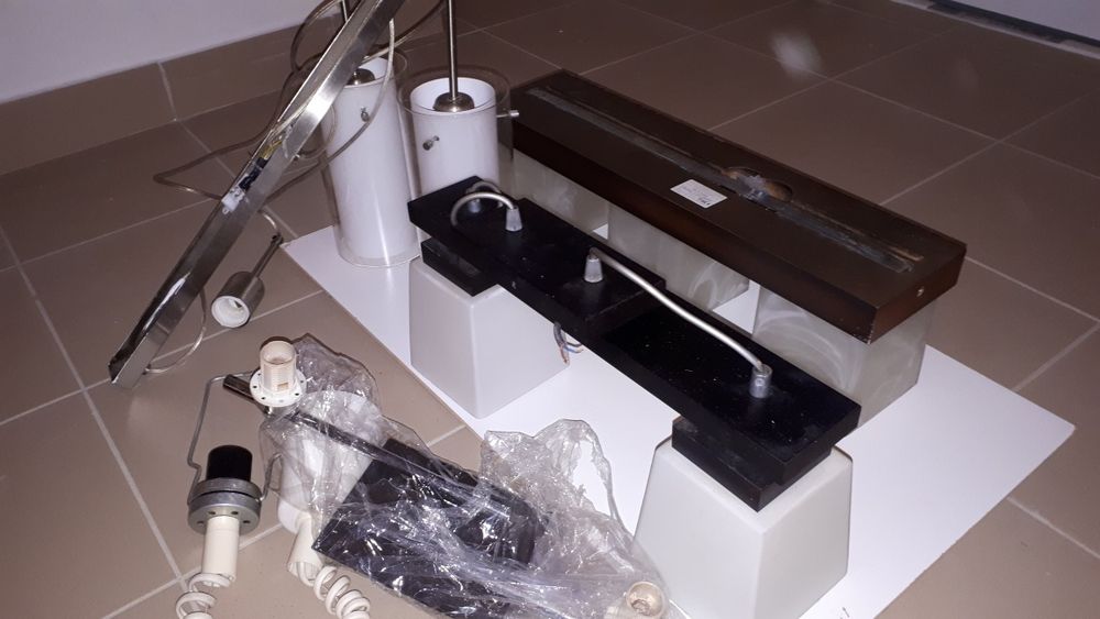 Żyrandol - lampy wiszące jak na zdjęciach - cena za wszystko