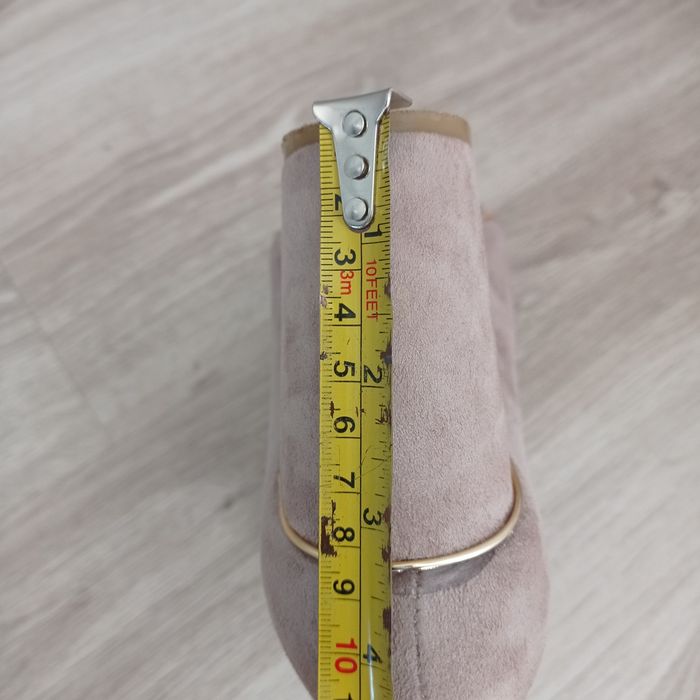 Buty damskie beżowe obcas słupek 39