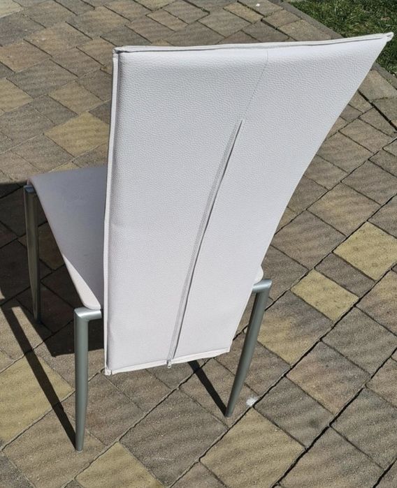 Komplet z białej ekoskóry