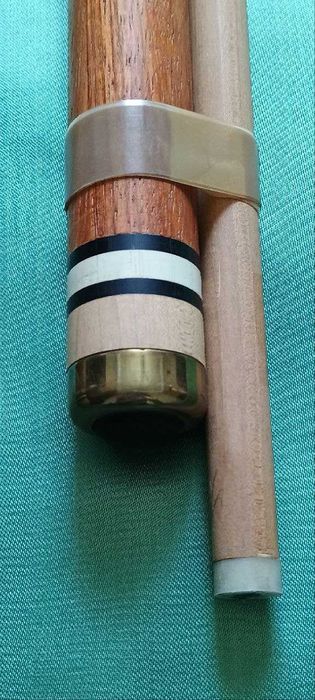 Продам бильярдный кий