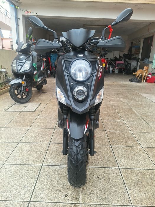 Sym Crox 50 Como nova