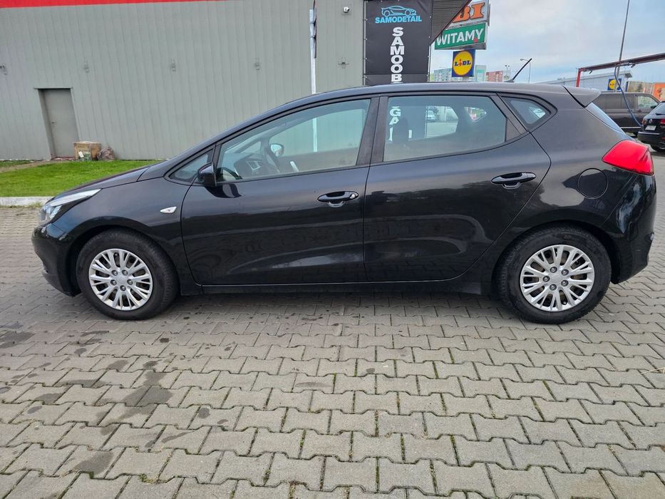 Kia Ceed KIA Ceed 1.4 2013