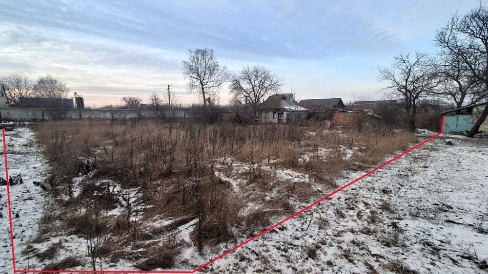 Продаж земельна дiлянка 20 соток з будинком, обмін на авто