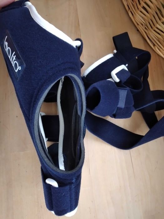 Suporte de joelho para cão