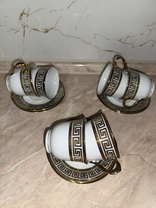 Чайный сервиз из 6 чашек и блюдец