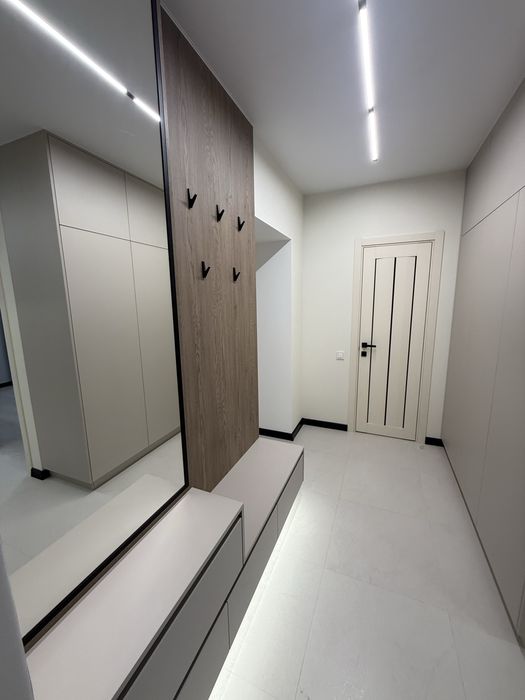 НОВА 2 кім. Квартира з ремонтом та меблями