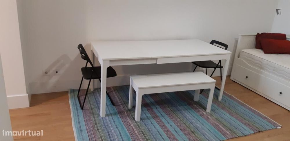 Apartamento com 1 quartos - localizado em Restelo Lisbon