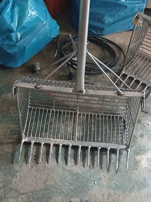 Vendo Ganchorra Impecável