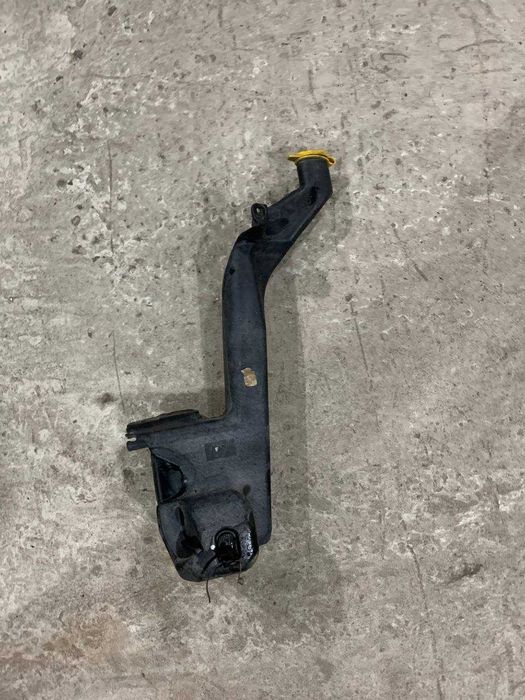 Бачок омывателя стекла Opel zafira b. 13145448