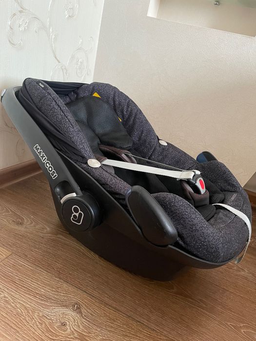 Авто крісло maxi cosi pebble, 0-12 місяців