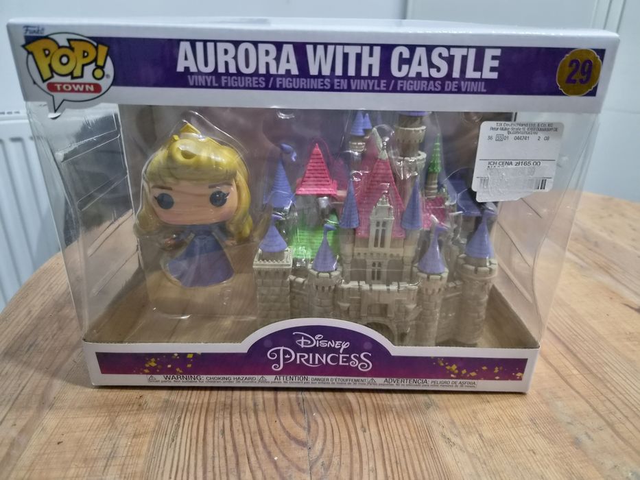 Funko pop aurora with castle