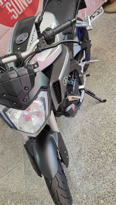 Yamaha MT-125 Revista e aprovada