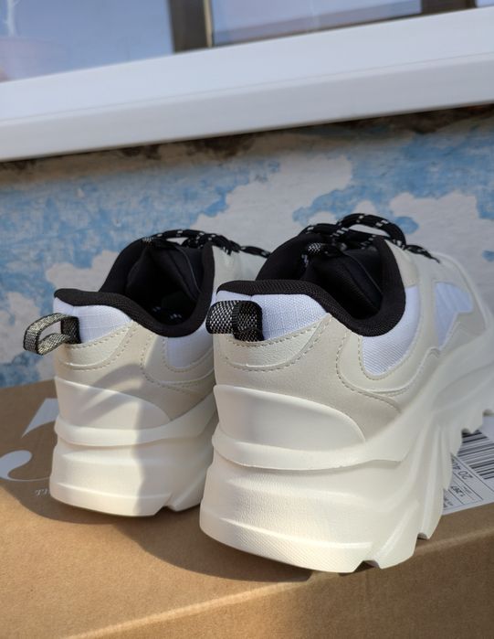 Чоловічі кросівки ZARA з масивною підошвою 43 розмір