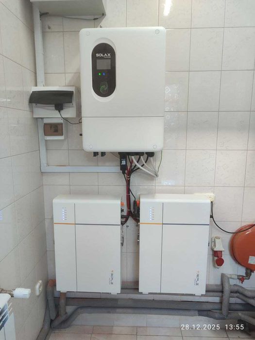Інвертор SolaX Power X1-Lite-10.0- LV з АКБ, продаж, монтаж, гарантія