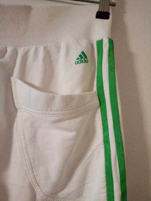 Жіночі шорти бавовняні Adidas розмір 12