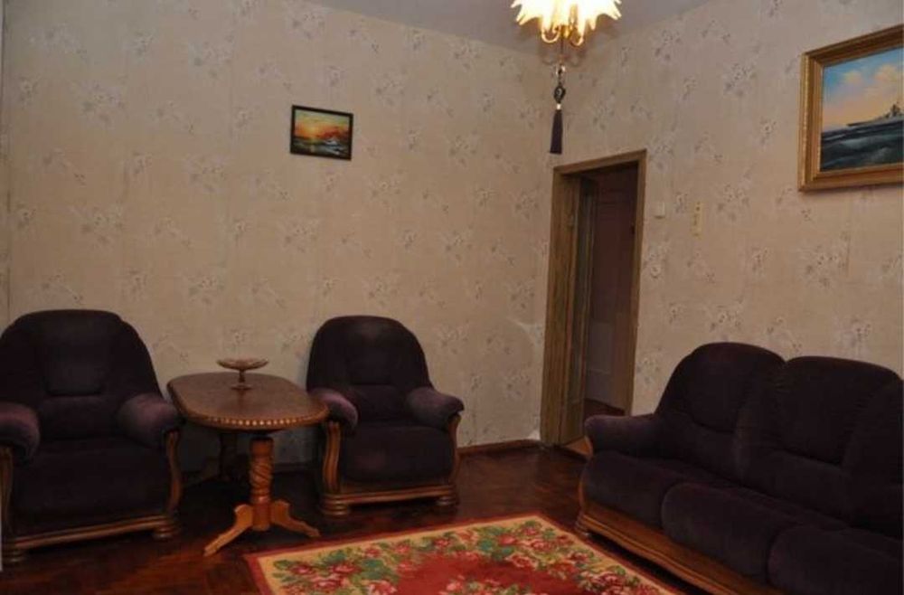 Продажа 3х комн  квартиры /Центр/ Видовая