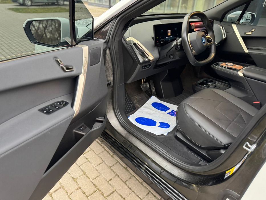 Продам BMW iX 2022 i20