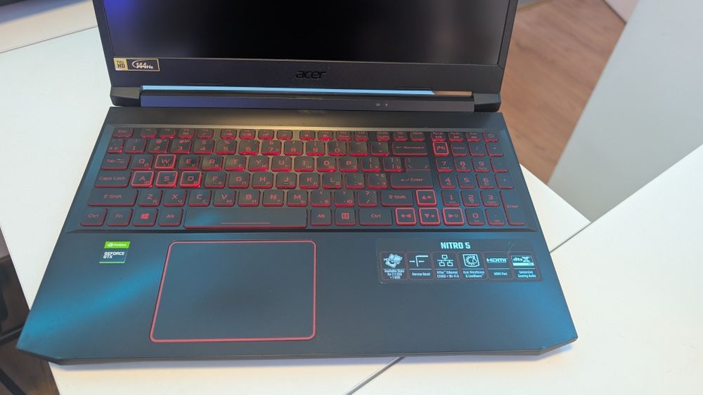 Laptop gamingowy Acer Nitro 5 Ryzen 5/16Gb/GTX1650/512Gb