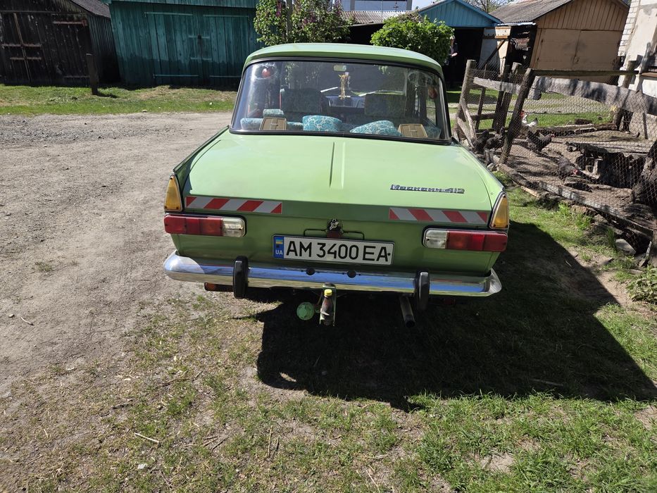 Автомобіль Москвич ИЖ 412
