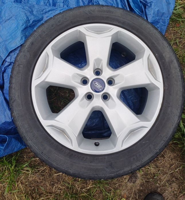 Koła 18 cali z oponami 5x108 ET 52.5