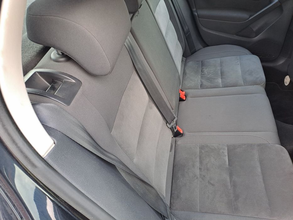 Volkswagen Golf 1.6 TDI 105 CV