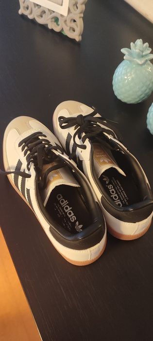Tênis Adidas Samba 38