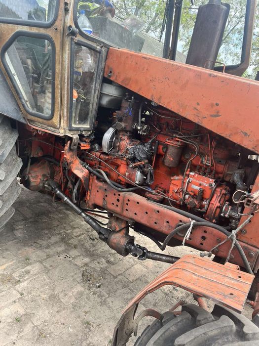 Продам ЮМЗ 8271