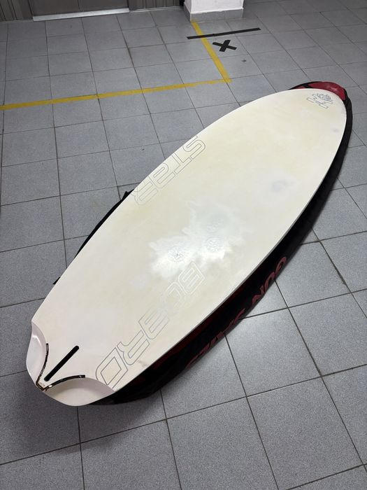 Prancha de Windsurf Starboard Wood Sonic W-75 145L