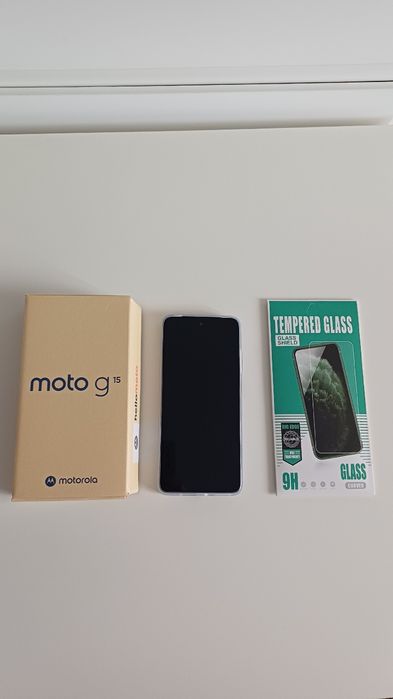 Smartfon MOTOROLA Moto G15 8/128GB Gravity Grey