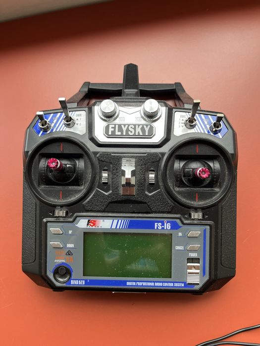 Dron fpv 3 cale (3s,bez ELRS)