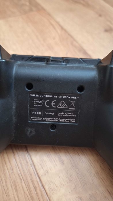 Kontroler Pad przewodowy PDP niebieski przezroczysty xbox one series PC