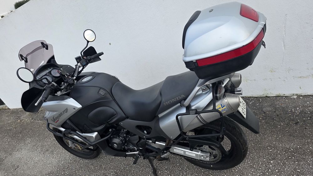 Honda XL 1000 Varadero - Impecável / full extras