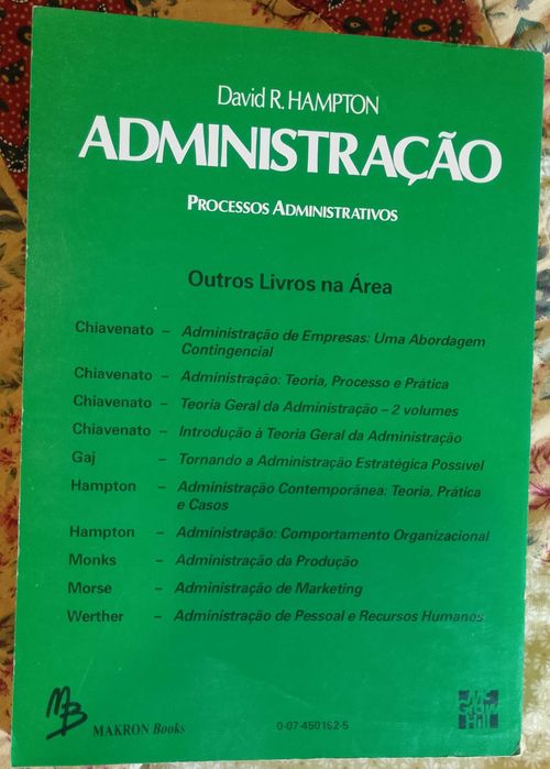 Administração - processos administrativos, David R. Hampton