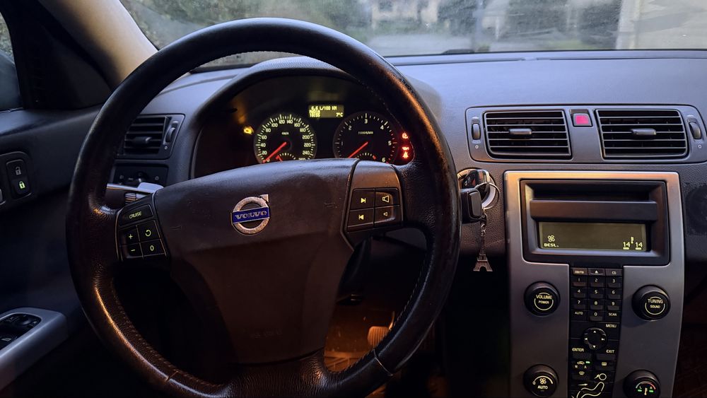 Volvo S40 | Ano 2006 | Preto | Para venda no estado em que se encontra