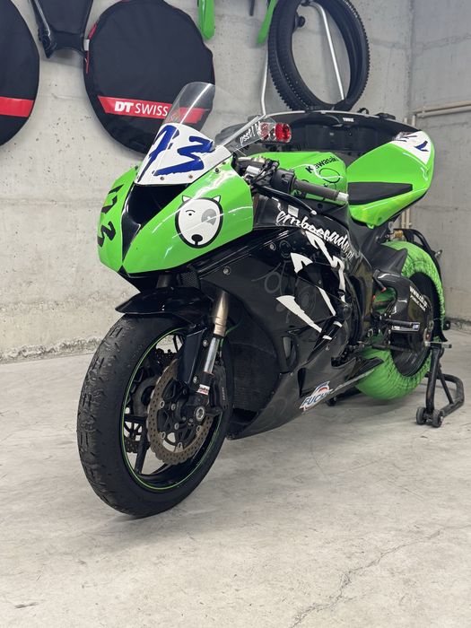 Moto Kawasaki zx6r