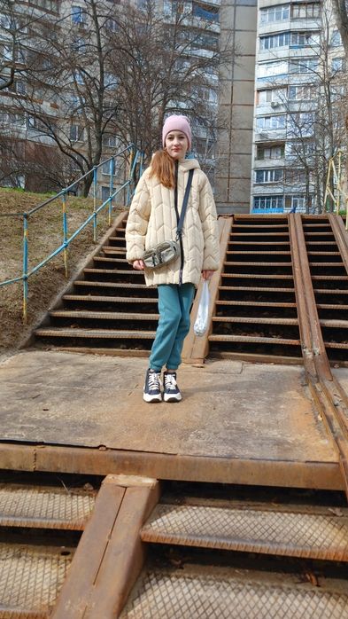 курточка Zara р.152 демісезон