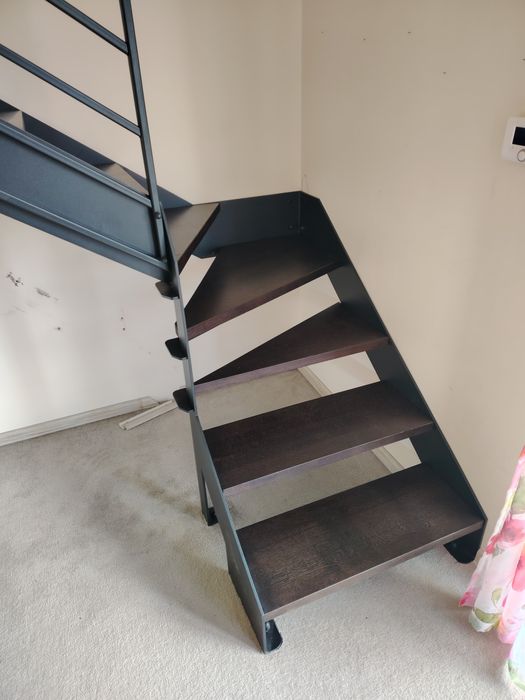 Schody stalowe schody dębowe metalowe